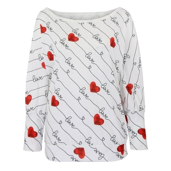 NWT CBR White Off-Shoulder Sweater with Red Hearts Women’s Size Small - Picture 2 of 8